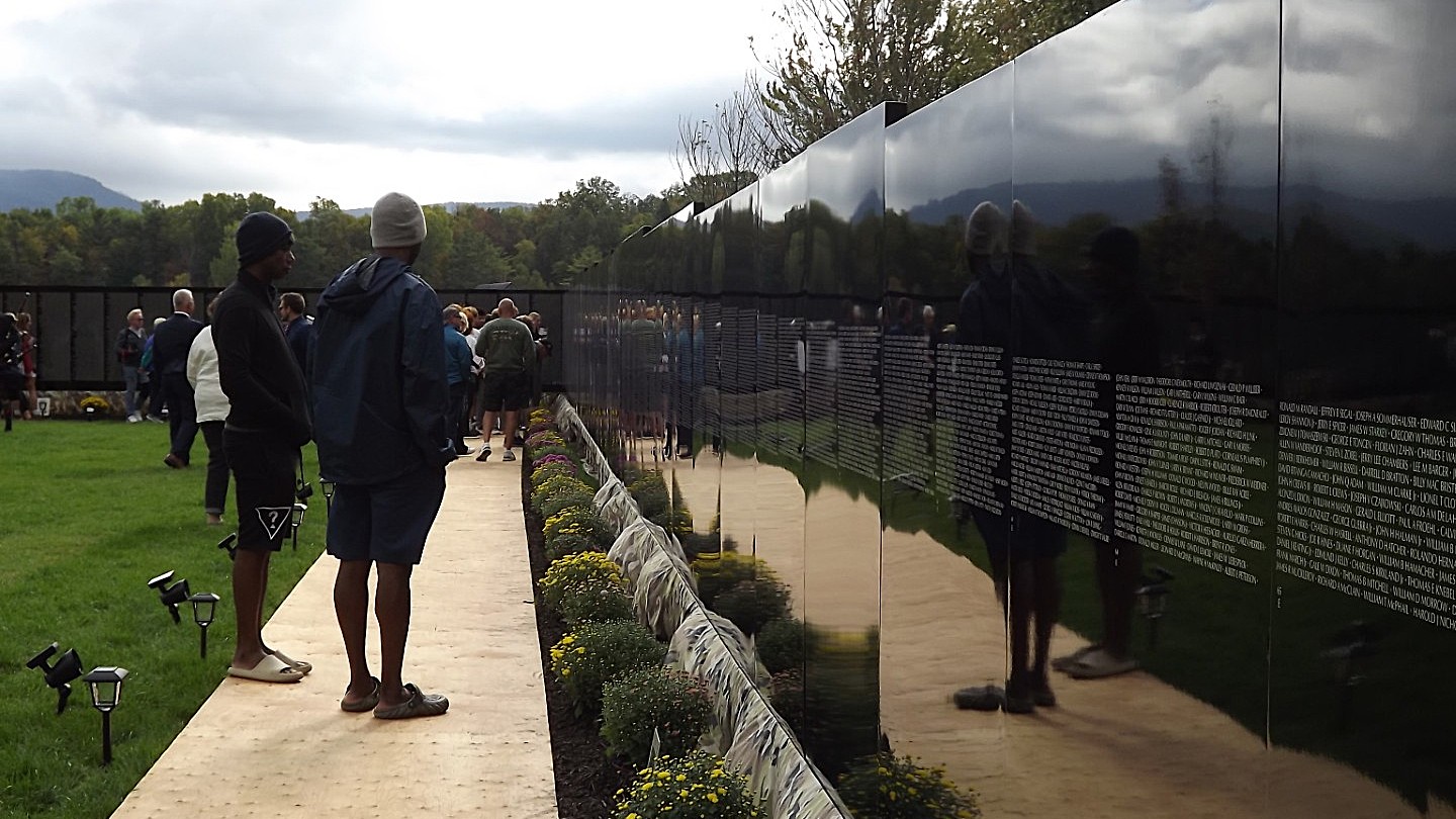 Vietnam Moving Wall opens in Bolton with parade and ceremony - The Lake ...
